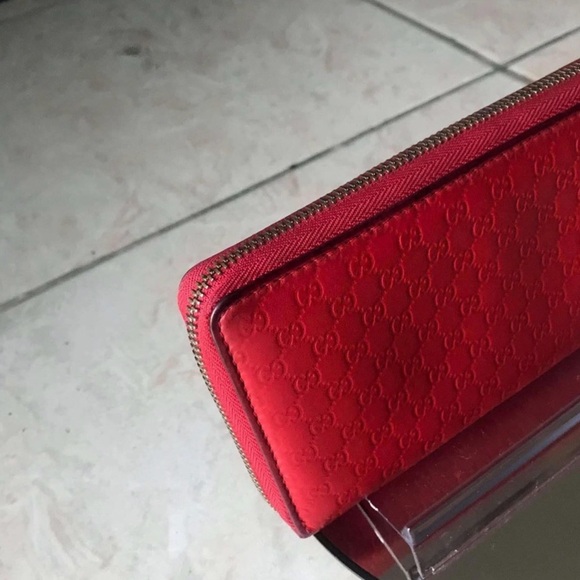 Gucci Micro Guccissima Leather Long Zippy Wallet W Gucci Heart Charm Zipper Pull - Picture 6 of 16